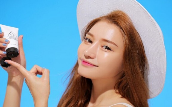 Hướng Dẫn Cách Dùng Kem Chống Nắng Khi Trang Điểm Hiệu Quả Nhất