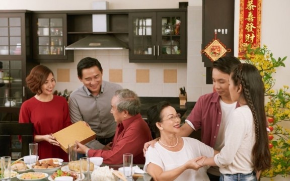 Gợi Ý Top 5 Quà Tặng Sức Khỏe Cho Người Thân Phù Hợp Mọi Dịp