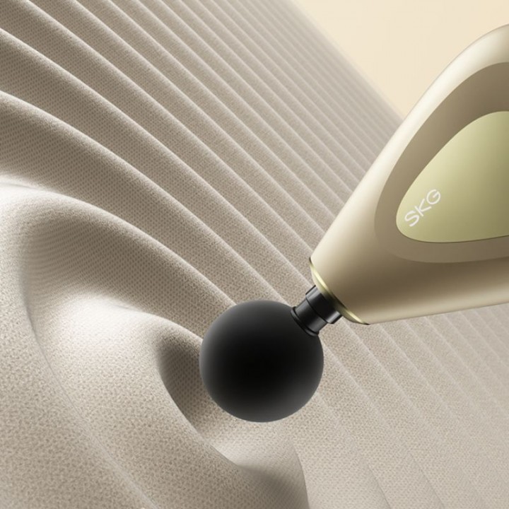 súng massage cơ cầm tay SKG F3-3 tác động lực mạnh mẽ