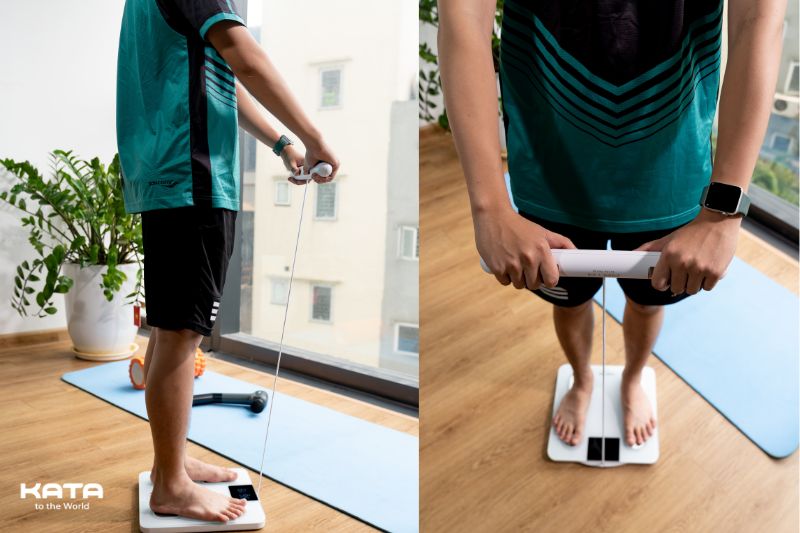 Hướng dẫn cách chuẩn bị tư thế khi cân KATA CS10E