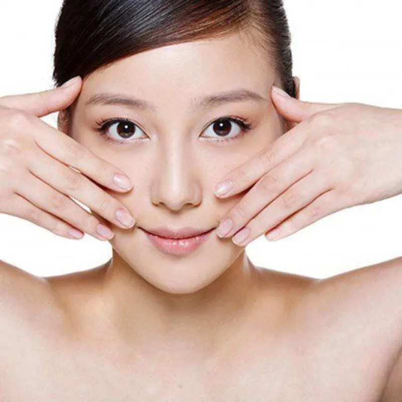 Tập cơ mặt mỗi ngày để cải thiện nét trên khuôn mặt