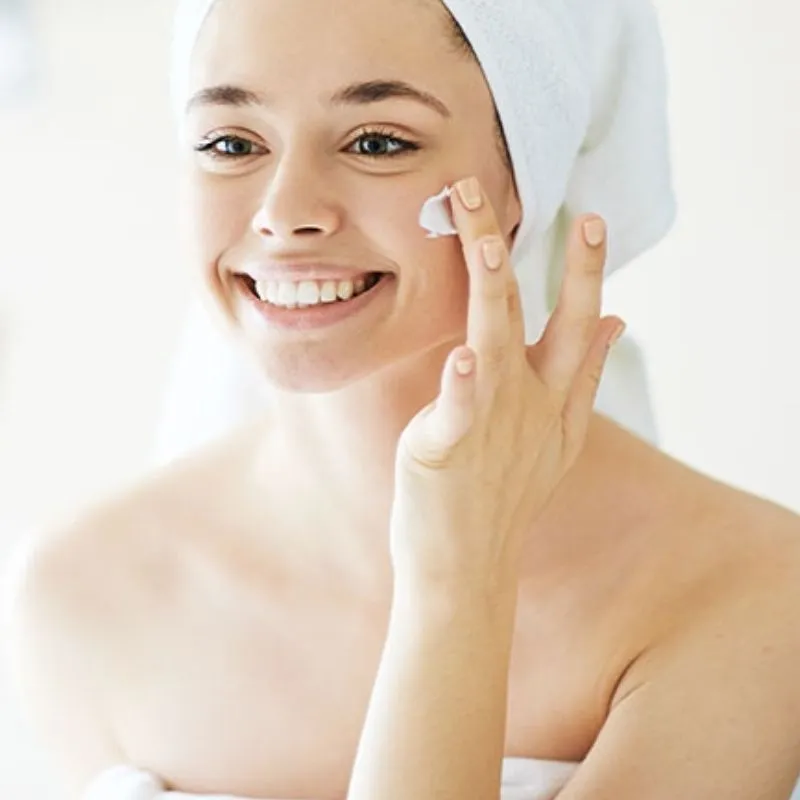 Chăm sóc làn da mụn sau khi điện di