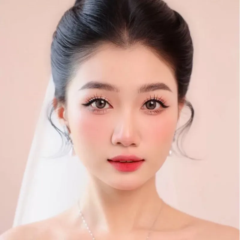  9+ Kiểu makeup cô dâu tone hồng đẹp, hot trend hiện nay
