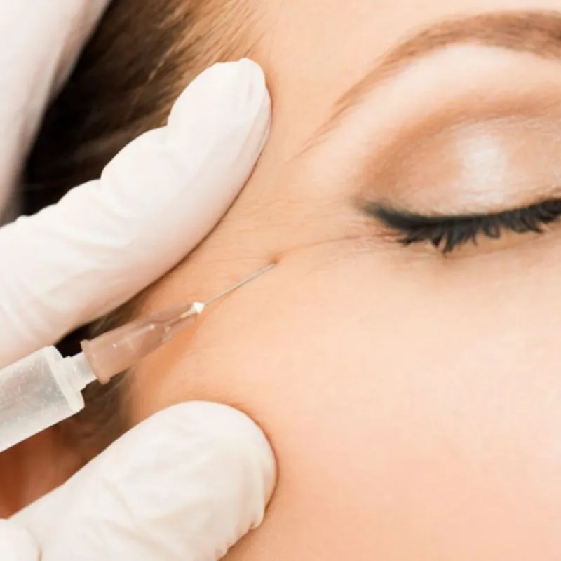 Tiêm xóa nhăn không ảnh hưởng đến mắt nếu được thực hiện đúng cách