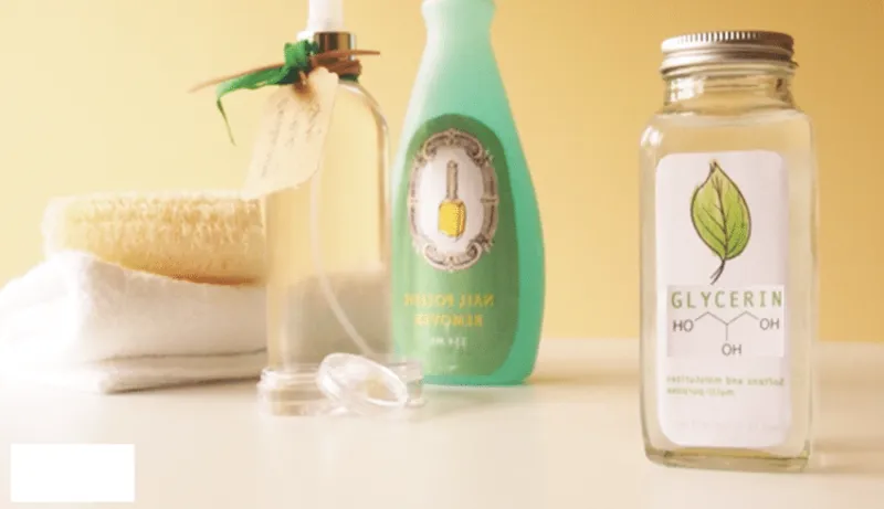  Xịt khoáng có glycerin thực vật giúp cấp ẩm hiệu quả 