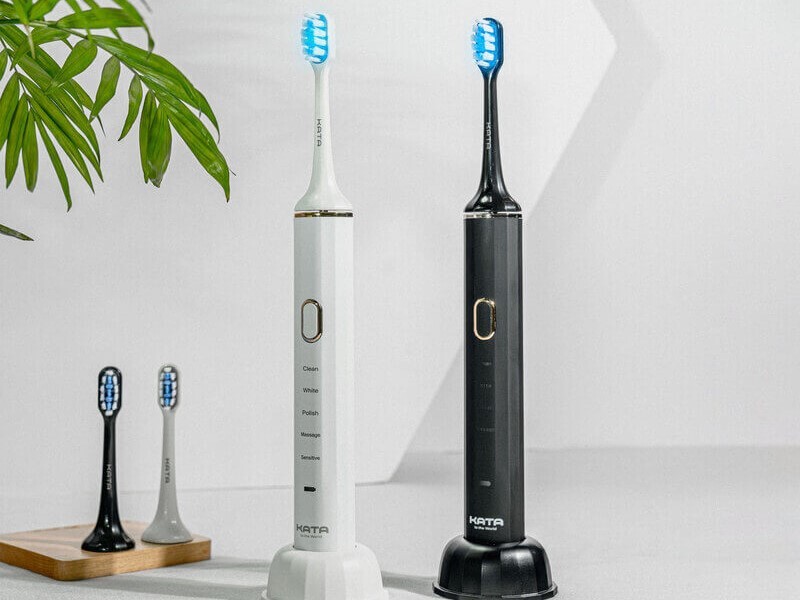 Gợi ý các loại bàn chải điện cho răng nhạy cảm có chất lượng cao