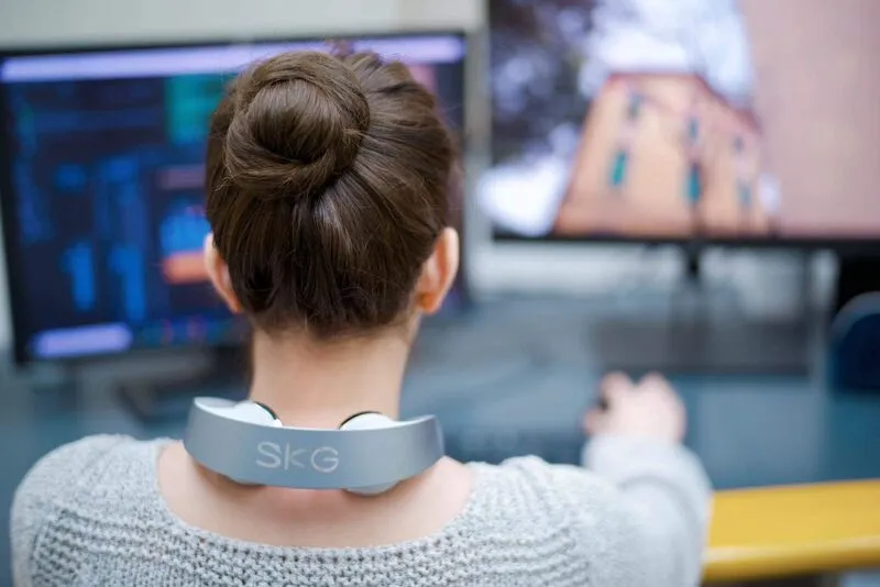 Hướng dẫn sử dụng máy massage cổ SKG P7 PRO