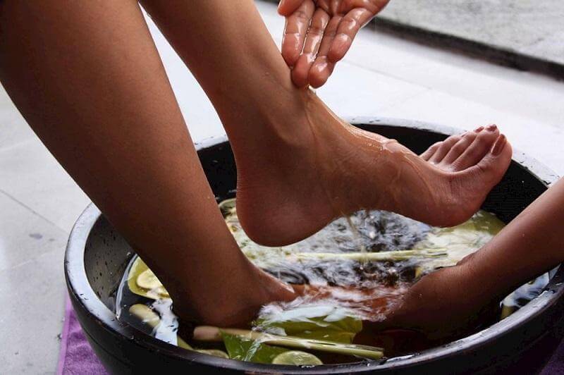 Gợi ý một số cách trị mất ngủ cho người già tại nhà