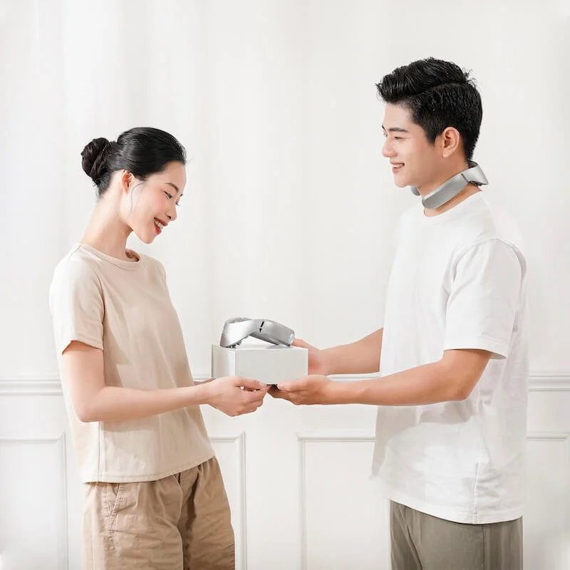 Máy massage cao cấp từ thương hiệu thế giới SKG