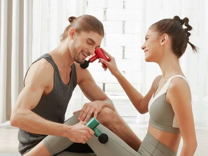 Top 3 súng massage dưới 3 triệu từ SKG tạo hiệu quả giảm đau nhức ấn tượng nhất