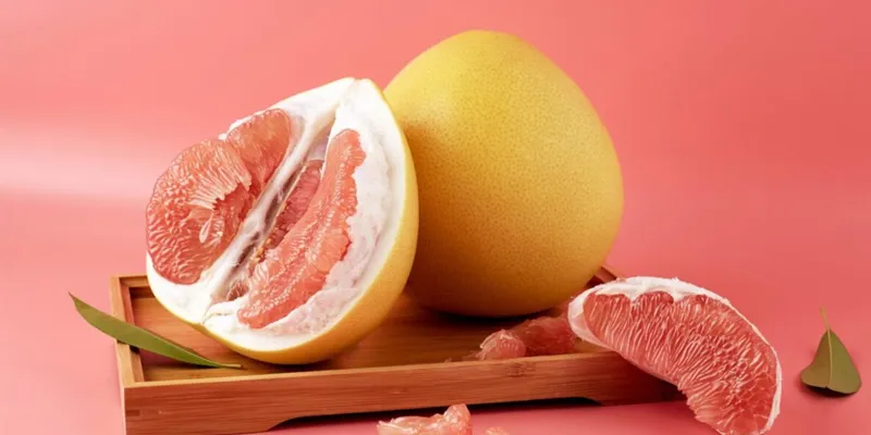 Bưởi giàu dinh dưỡng và ít calo